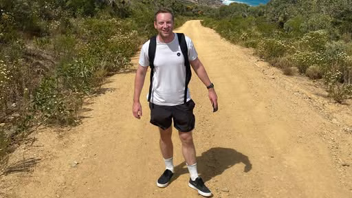 David Speirs membantah telah menyalahgunakan daftar email untuk mempromosikan penggalangan dana amal