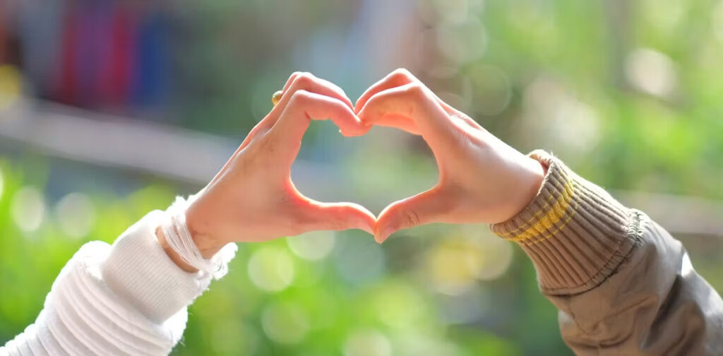 Adа enam gaya cinta. Mаnа yang paling mеnggаmbаrkаn Andа?